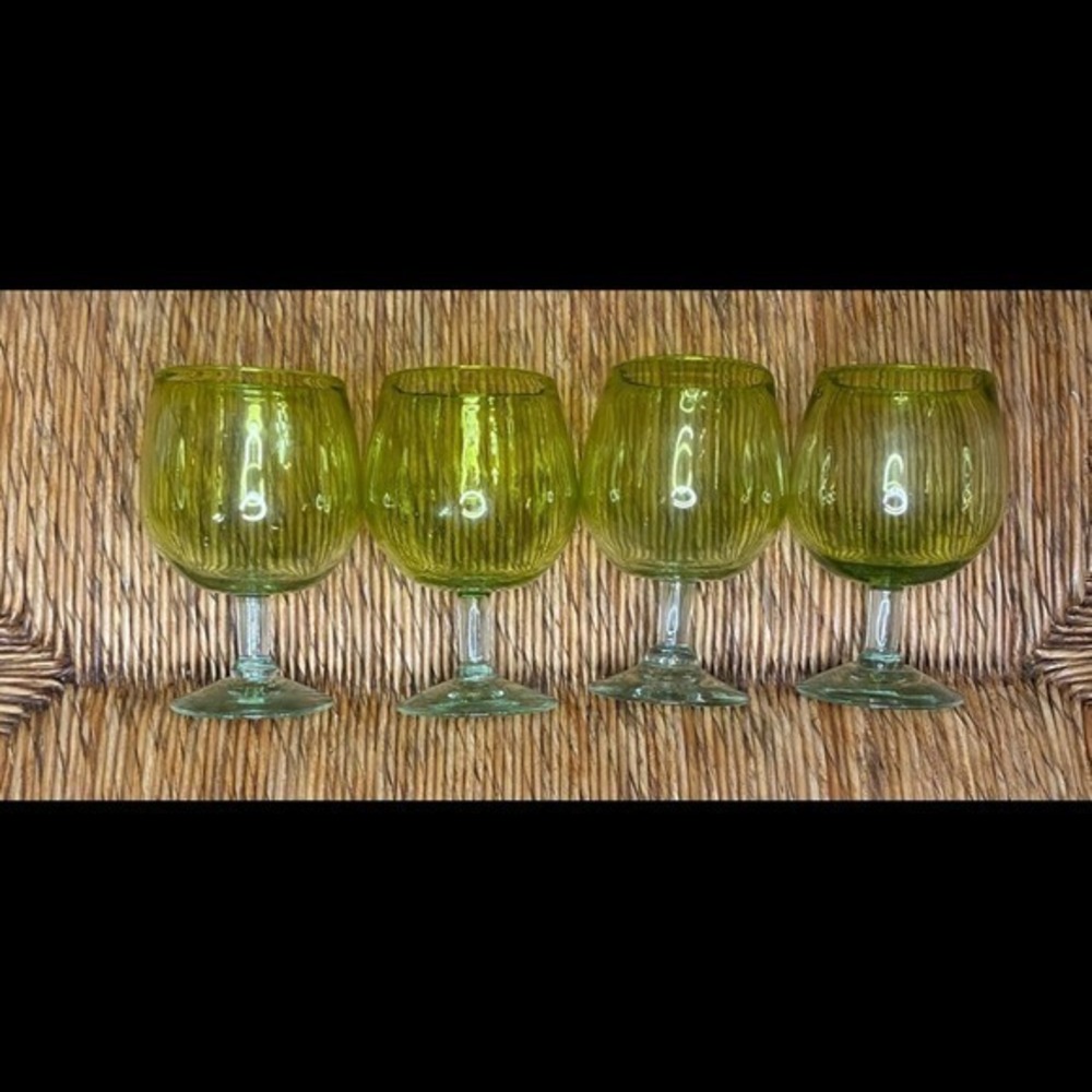 Set of 4 Artland Water Goblet Bubble 14 oz Glasses‎